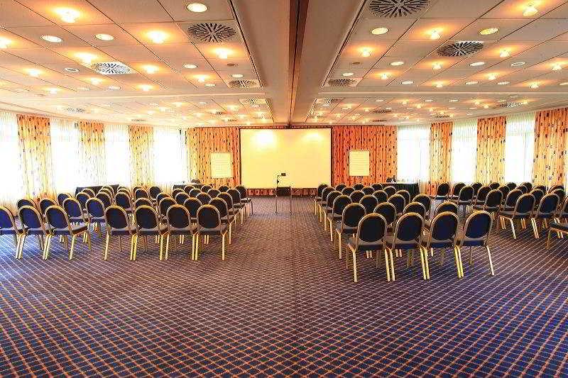 Delta Hotels By Marriott Frankfurt Offenbach Экстерьер фото